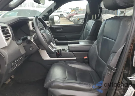 2024 Toyota Tundra Crewmax Platinum z USA, uszkodzony, nr VIN 5TFNA5EC0RX023866